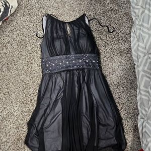 JH Evenings Size 8 black/grey dress